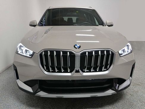 Used 2026 BMW X1 xDrive28i w/ Technology Package image 2