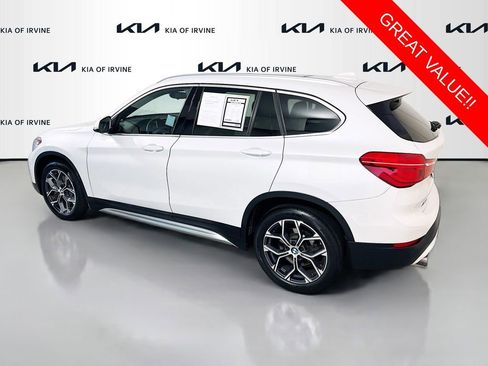 Used 2022 BMW X1 xDrive28i AWD/4WD image 5