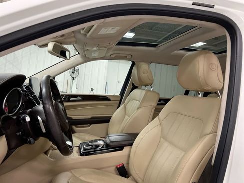 Used 2017 Mercedes-Benz GLS 450 4MATIC image 20