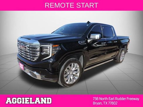 Used 2025 GMC Sierra 1500 Denali w/ Denali Reserve Package AWD/4WD image 8