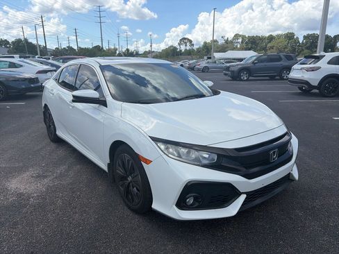 Used 2017 Honda Civic EX image 1