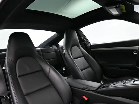 Used 2014 Porsche 911 Carrera 4S image 27
