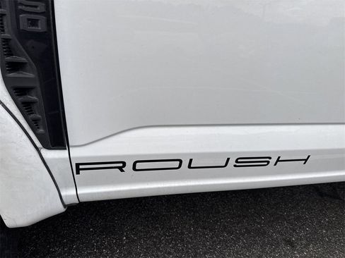 Used 2023 Ford F250 Lariat w/ Lariat Ultimate Package image 5