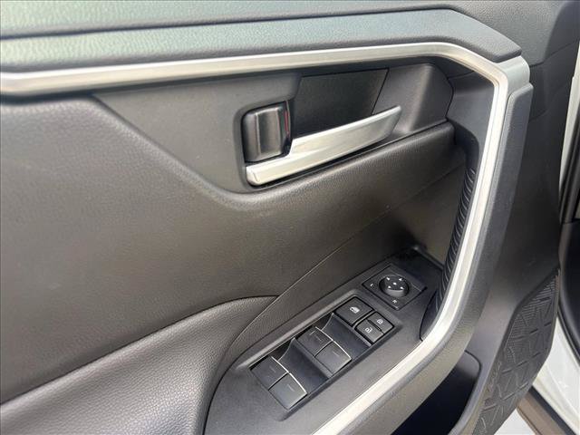 Certified 2025 Toyota RAV4 XLE AWD/4WD image 12