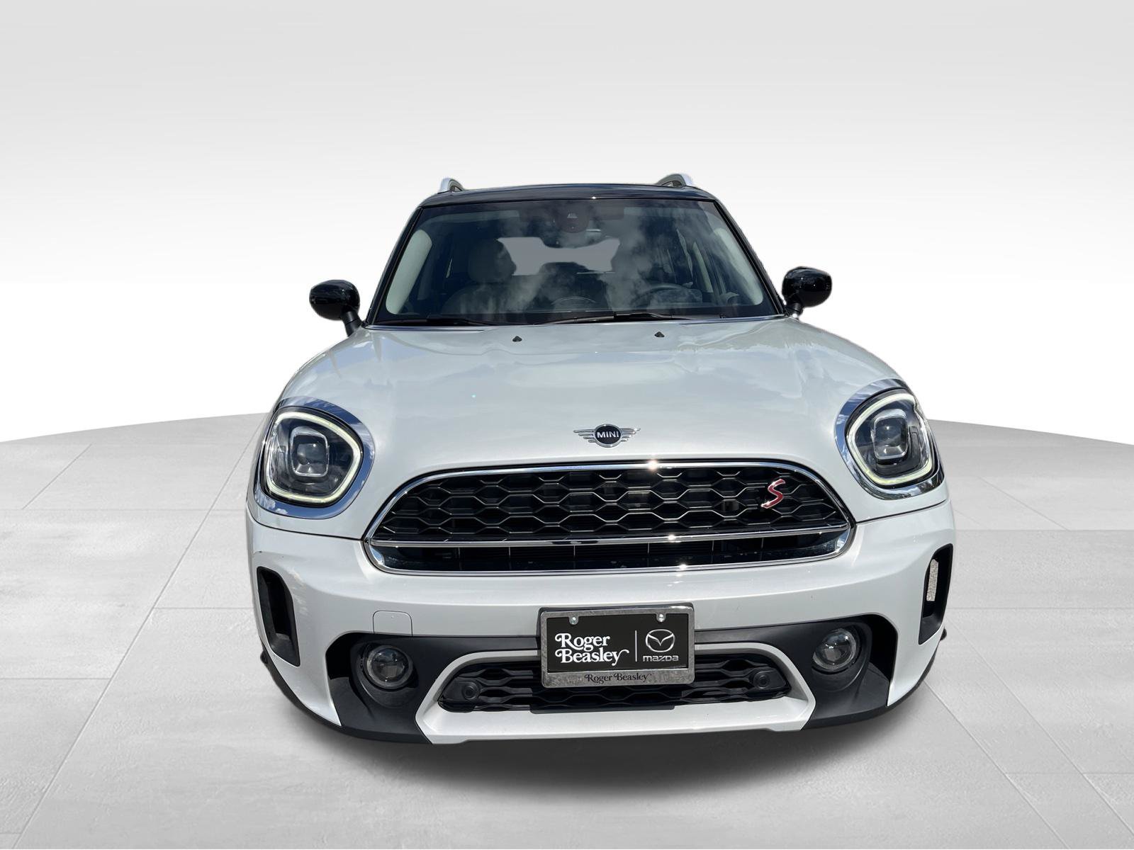 Used 2023 MINI Cooper Countryman S FWD image 2