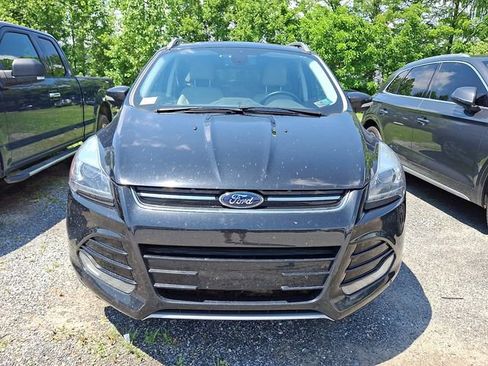 Used 2014 Ford Escape Titanium w/ Equipment Group 401A AWD/4WD image 2
