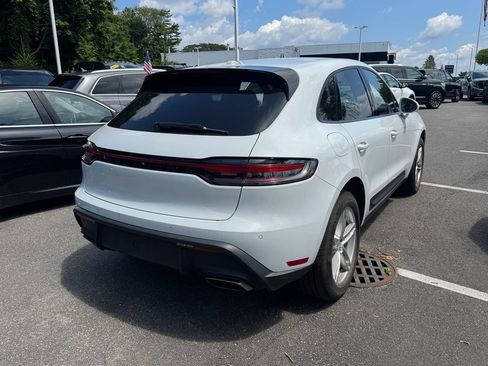 Used 2022 Porsche Macan AWD/4WD image 4