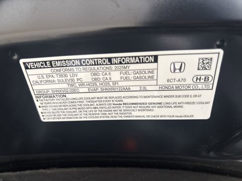 Certified 2025 Honda HR-V LX image 28