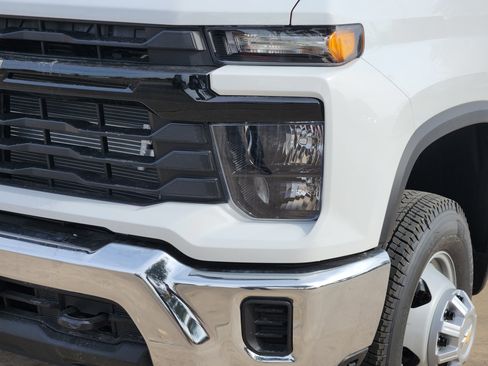 New 2026 Chevrolet Silverado 3500 W/T w/ WT Convenience Package image 16