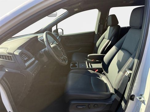Certified 2025 Honda Odyssey Sport-L image 12