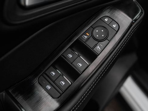 New 2026 Nissan Rogue SV AWD/4WD image 17