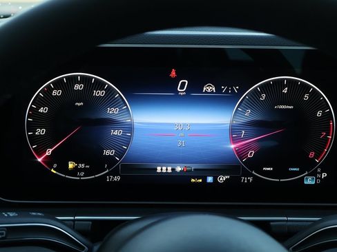 Certified 2026 Mercedes-Benz GLE 350 4MATIC image 32