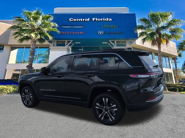 New 2027 Jeep Grand Cherokee Limited w/ Trailer Tow Package AWD/4WD image 6