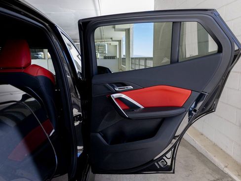 Certified 2025 BMW X2 xDrive28i w/ M Sport Package image 23