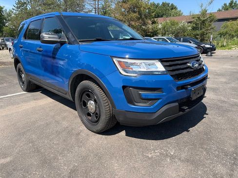 Used 2019 Ford Explorer 4WD Police Interceptor image 3