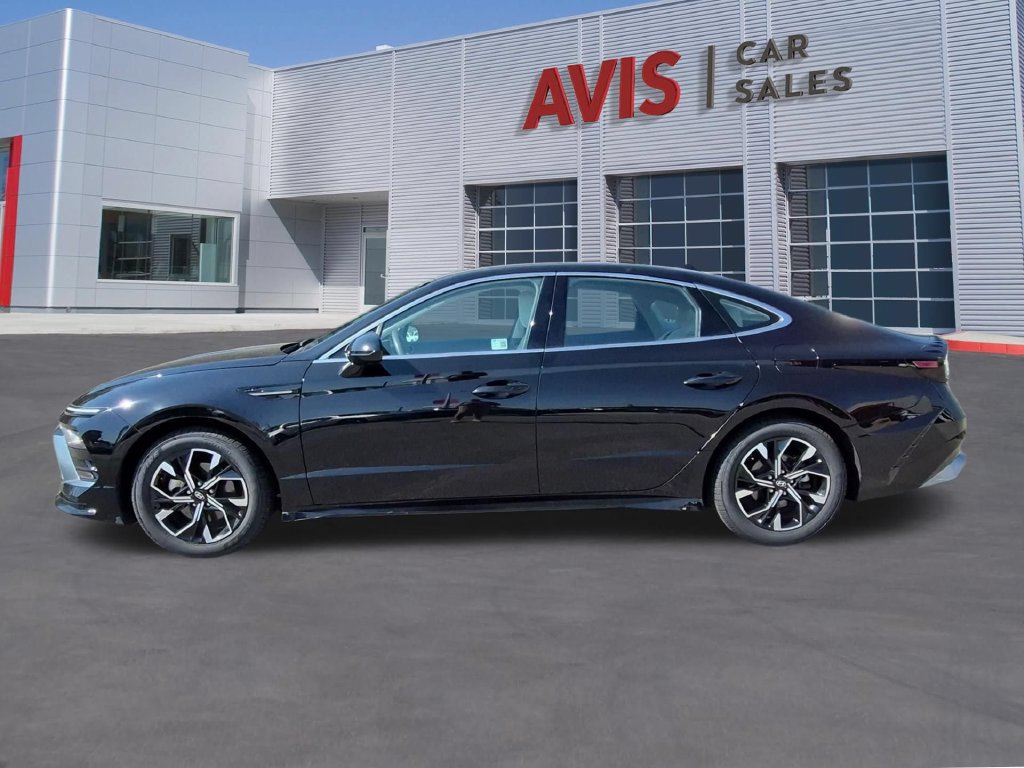 Used 2025 Hyundai Sonata SEL FWD image 10