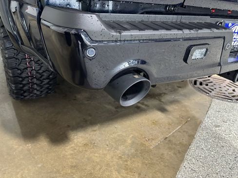 New 2025 Ford F150 Lariat w/ Equipment Group 502A High image 11