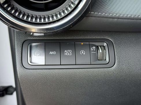 Used 2025 Chevrolet Equinox LT w/ Convenience Package II image 20