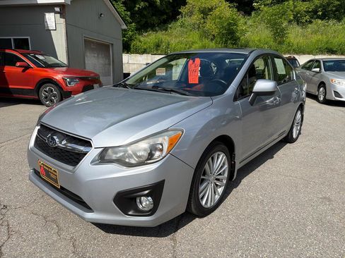 Used 2013 Subaru Impreza 2.0i Limited w/ Popular Pkg 2 AWD/4WD image 2