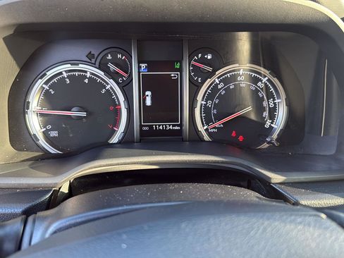 Used 2022 Toyota 4Runner TRD Sport w/ Technology Package image 18