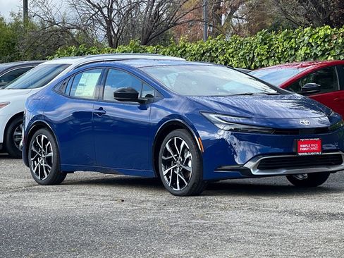 New 2026 Toyota Prius Plug-In Hybrid image 10