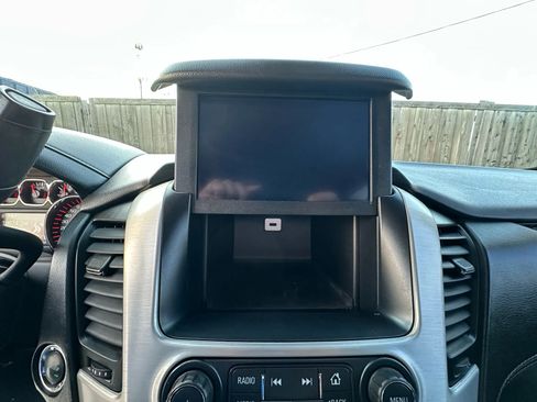 Used 2016 GMC Yukon XL SLT w/ Open Road Package image 33