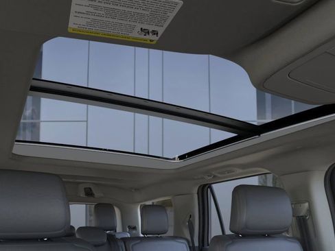 New 2026 Ford Expedition Active image 22