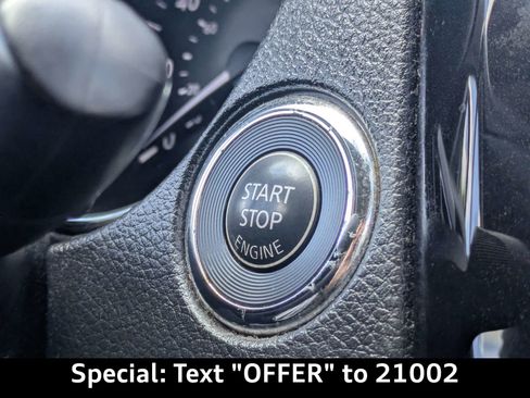 Used 2019 Nissan Rogue SV image 31