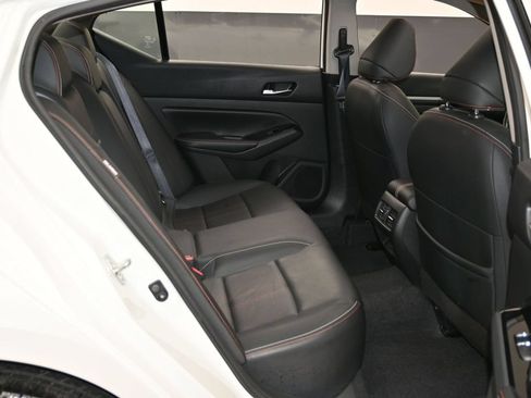 Used 2023 Nissan Altima 2.5 SR AWD/4WD image 33