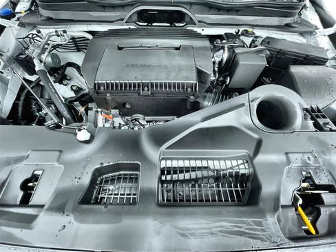 New 2025 Honda Pilot EX-L image 11