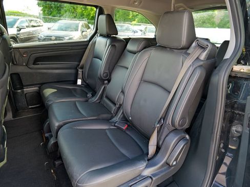 Used 2023 Honda Odyssey Touring image 25