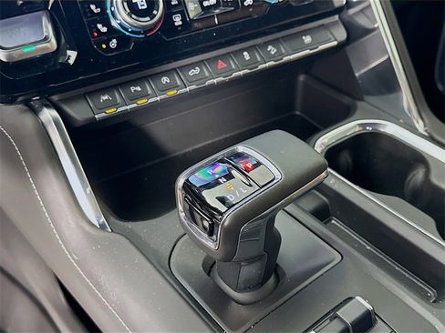 Used 2024 GMC Sierra 1500 Denali Ultimate image 17