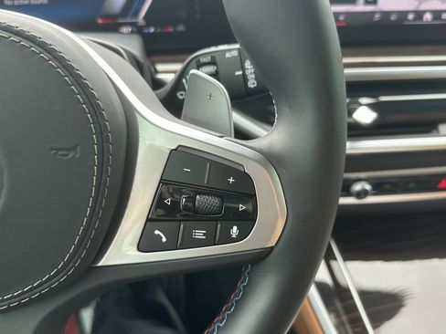 Certified 2025 BMW X5 M60i AWD/4WD image 21