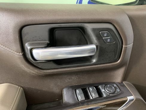 Used 2019 Chevrolet Silverado 1500 LT w/ All-Star Edition image 15