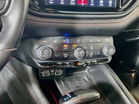 Used 2023 Dodge Durango R/T AWD/4WD image 16