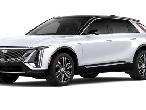 New 2026 Cadillac Lyriq Luxury w/ LPO, Floor Liner Package AWD/4WD image 50