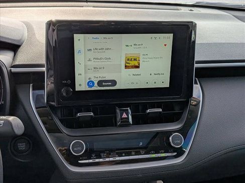 Used 2025 Toyota Corolla Cross XLE w/ Convenience Package image 13