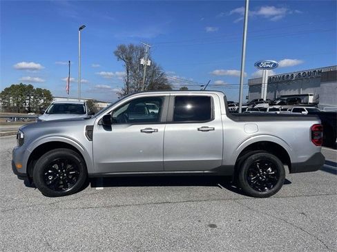 Certified 2024 Ford Maverick Lariat w/ Black Appearance Package image 28