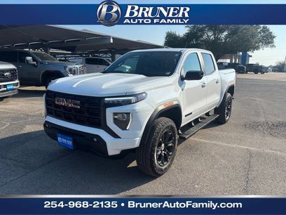New 2024 GMC Canyon Elevation w/ Elevation Premium Package