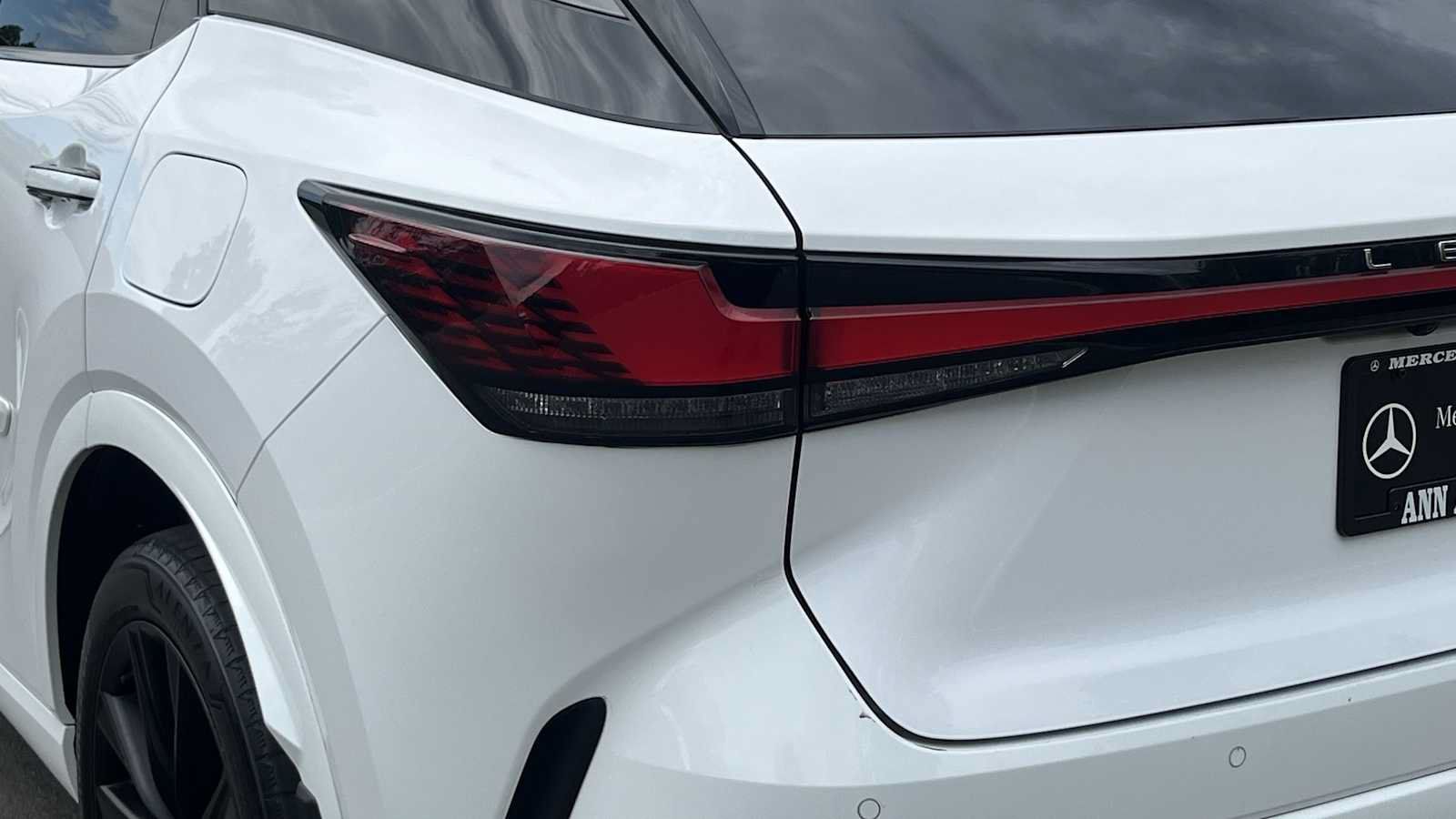 Used 2023 Lexus RX 500h F Sport w/ Cold Area Package AWD/4WD image 17