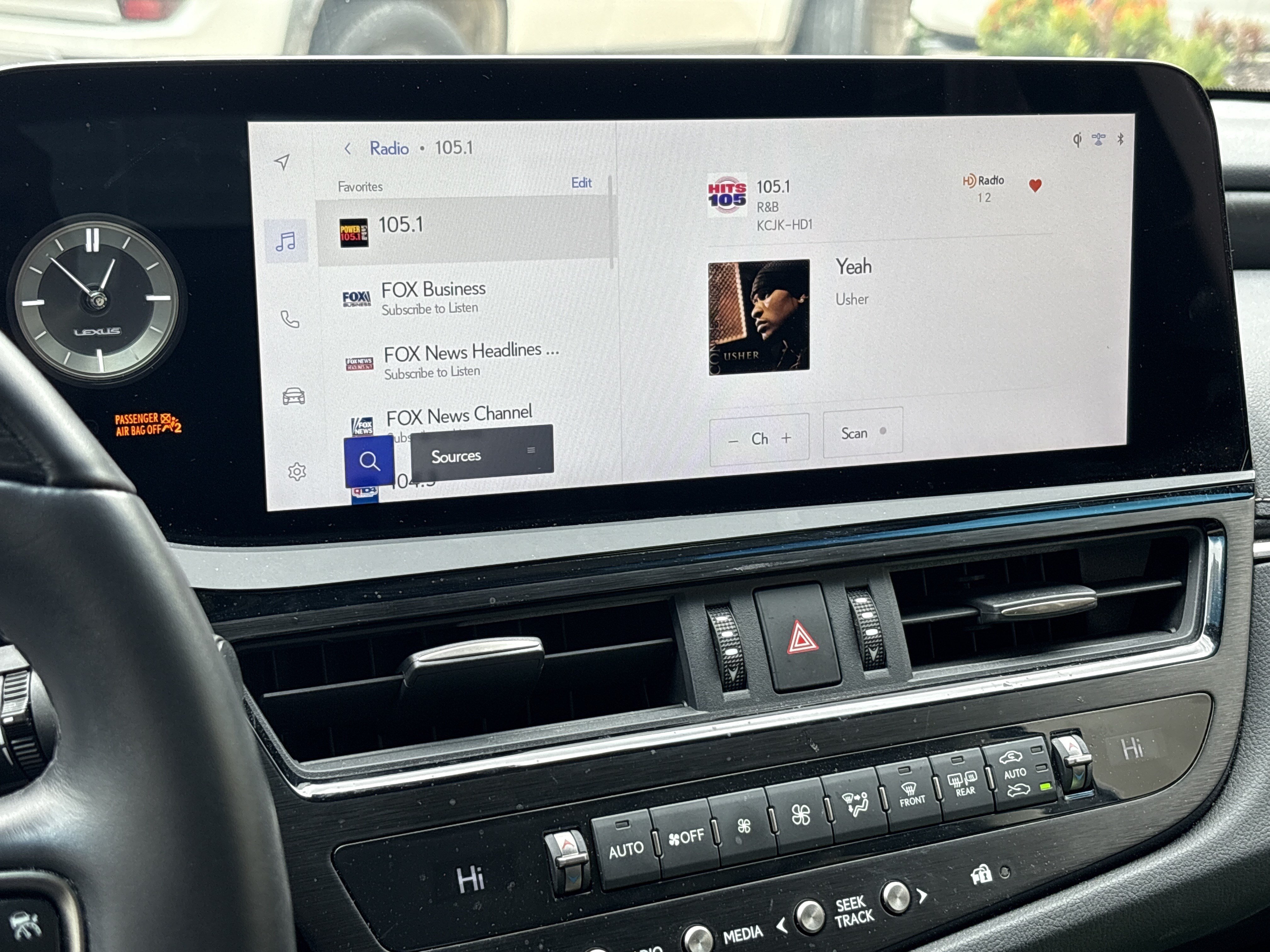 Used 2025 Lexus ES 350 Ultra Luxury w/ Accessory Package (Z2) FWD image 23
