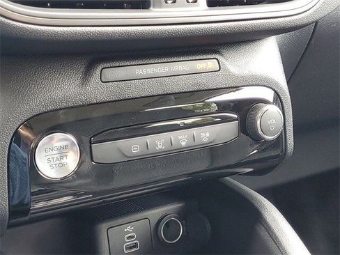 New 2025 Ford Escape Base w/ Class II Trailer Tow Package image 25