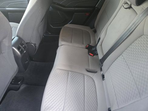 Used 2022 Ford Escape SE w/ SE Sport Appearance Package FWD image 5