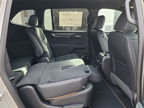 New 2026 GMC Acadia AT4 w/ Luxury Package image 48