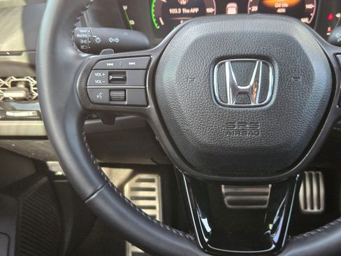 Used 2025 Honda Accord Sport image 20
