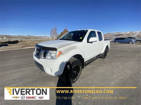 Used 2017 Nissan Frontier PRO-4X image 1