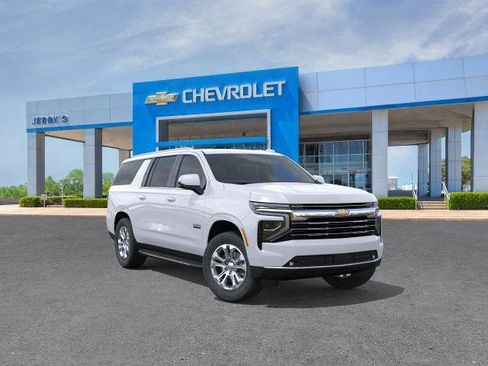 New 2026 Chevrolet Suburban LT w/ Comfort Package image 28