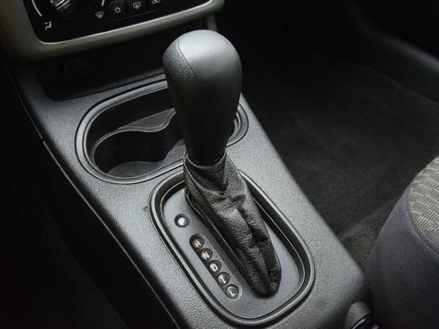 Used 2010 Chevrolet Cobalt LT image 24