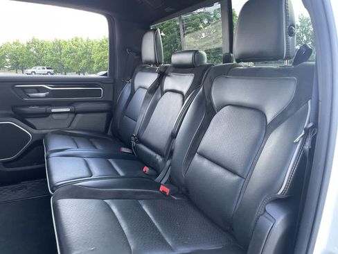 Used 2021 RAM 1500 Laramie AWD/4WD image 18