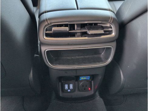 Used 2024 Genesis GV80 2.5T image 34